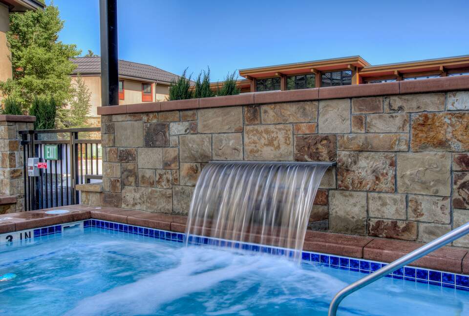 Village at Breckenridge - Ski-In/Ski-Out Peak 9 - Breckenridge, Colorado