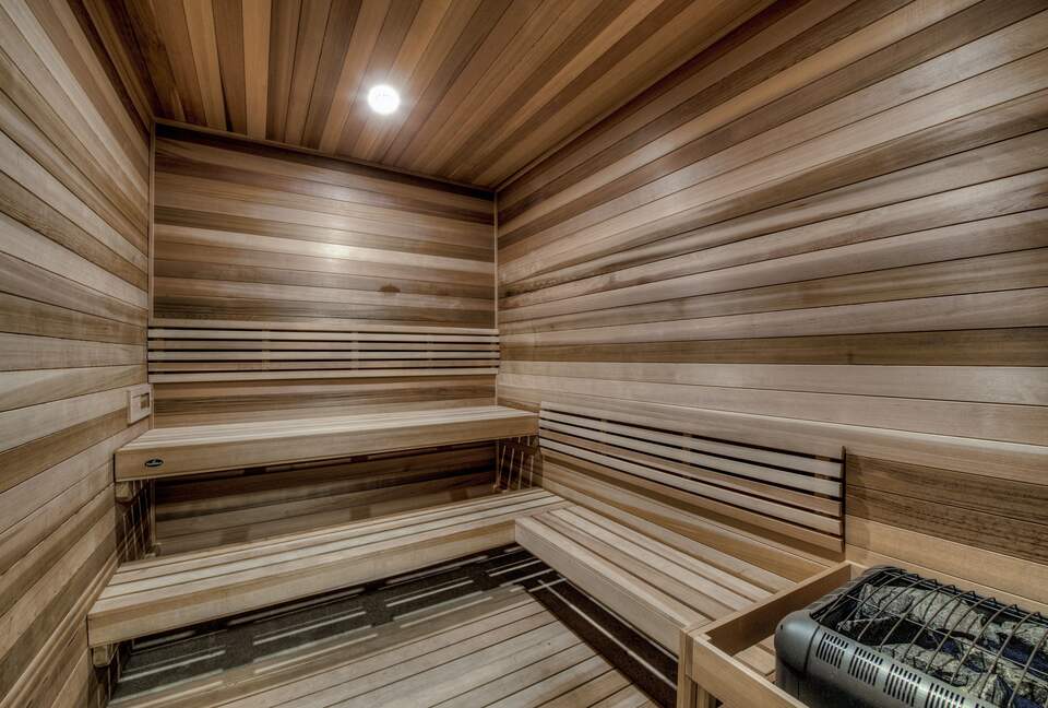 Village at Breckenridge - Ski-In/Ski-Out Peak 9 - Breckenridge, Colorado