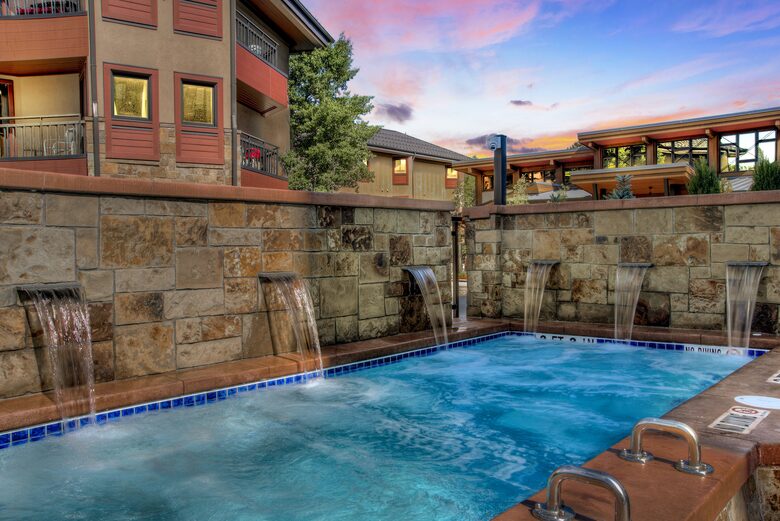 Village at Breckenridge - Ski-In/Ski-Out Peak 9 - Breckenridge, Colorado