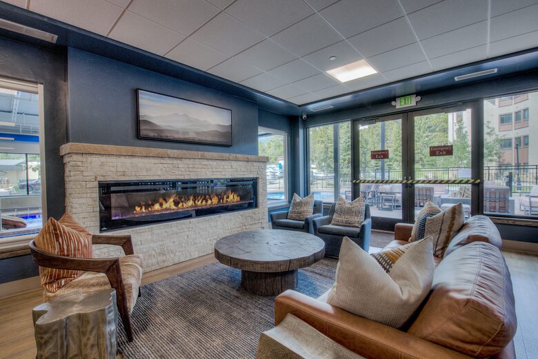 Village at Breckenridge - Ski-In/Ski-Out Peak 9 - Breckenridge, Colorado