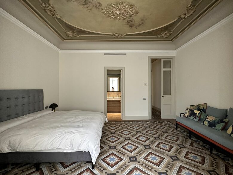 Mosaic Apartment in central Barcelona - Barcelona, Spain