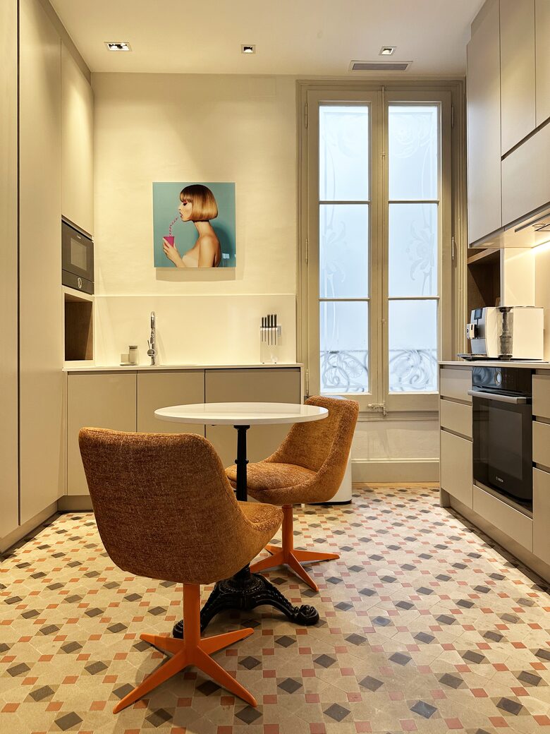Mosaic Apartment in central Barcelona - Barcelona, Spain