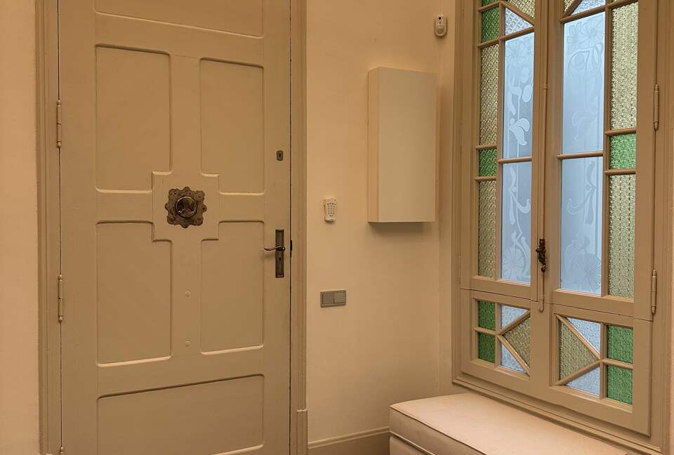 Mosaic Apartment in central Barcelona - Barcelona, Spain