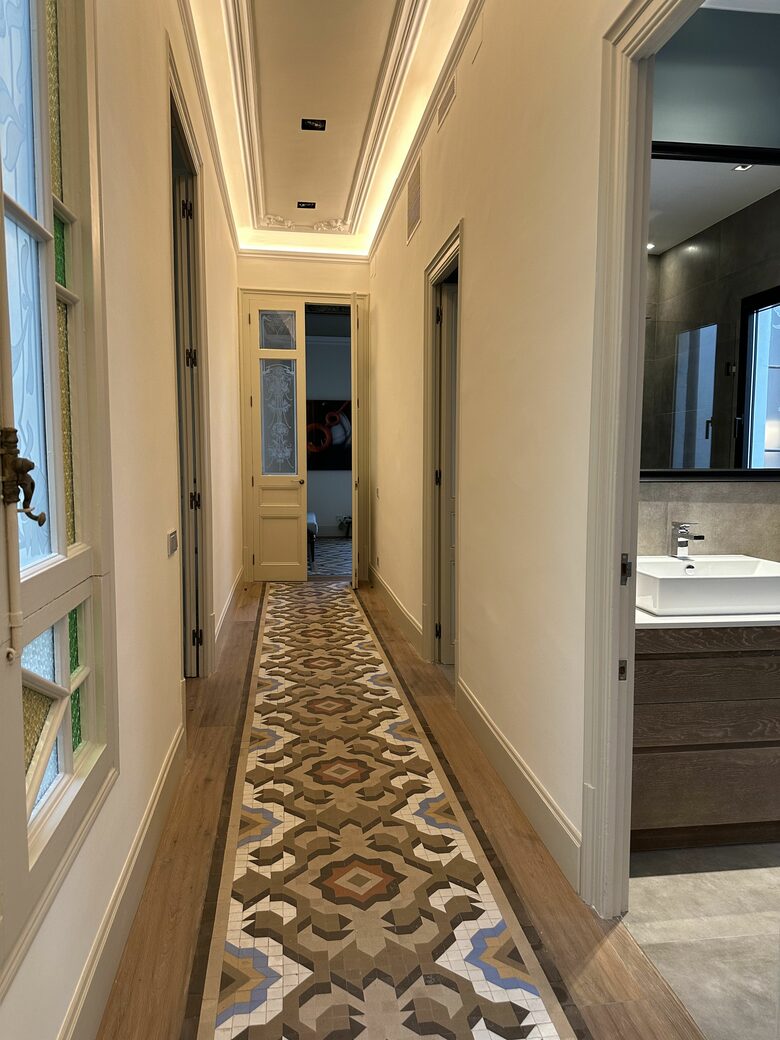 Mosaic Apartment in central Barcelona - Barcelona, Spain