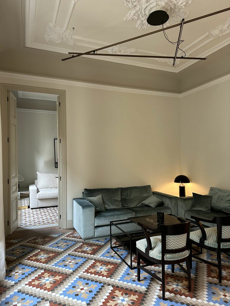 Mosaic Apartment in central Barcelona - Barcelona, Spain