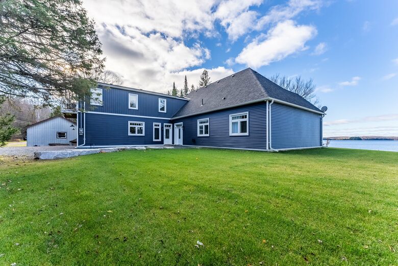 Coe Hill - Wollaston, Canada