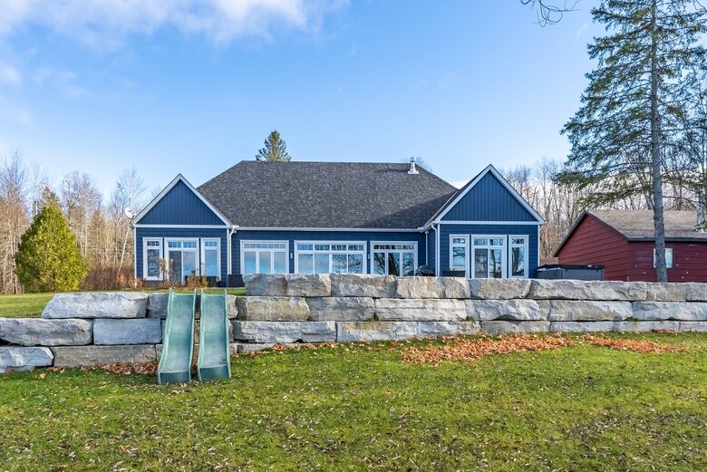 Coe Hill - Wollaston, Canada