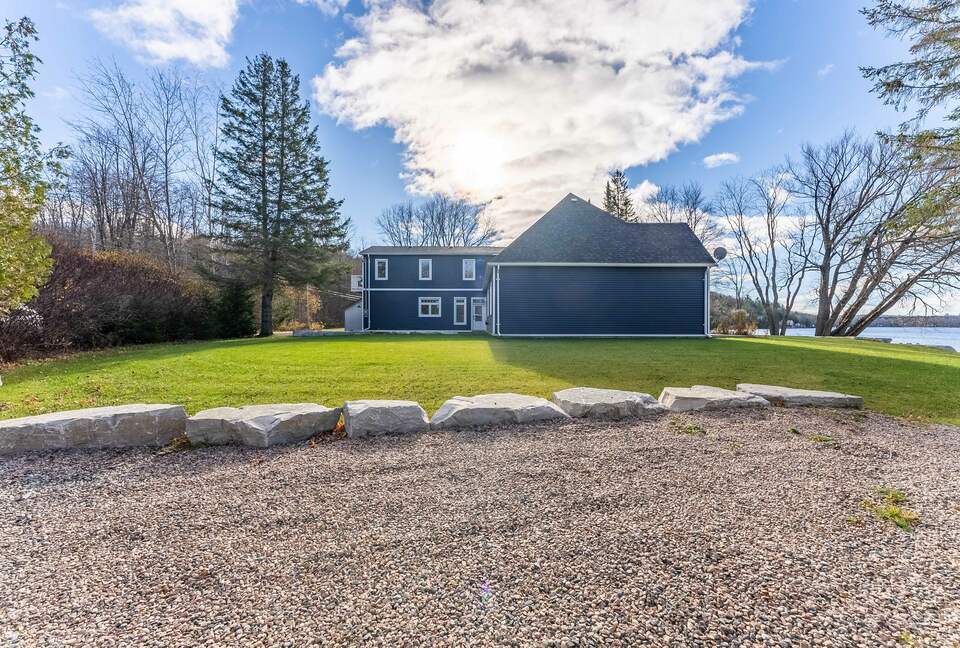 Coe Hill - Wollaston, Canada