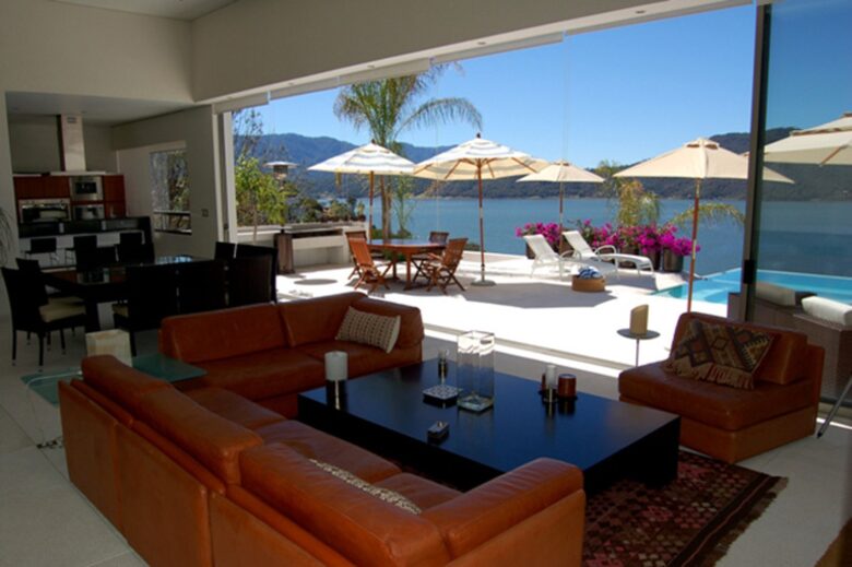 Casa Vista Bonita - Spectacular Modern Villa - Valle de Bravo, Mexico