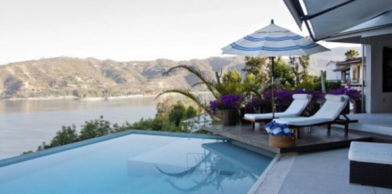 Casa Vista Bonita - Spectacular Modern Villa - Valle de Bravo, Mexico