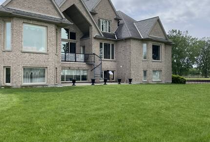 7 bedroom Villa on Lake St Clair - Lakeshore, Canada
