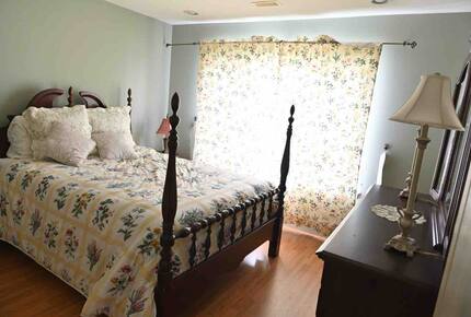 7 bedroom Villa on Lake St Clair - Lakeshore, Canada