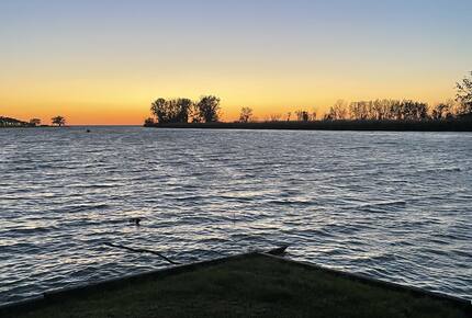 7 bedroom Villa on Lake St Clair - Lakeshore, Canada