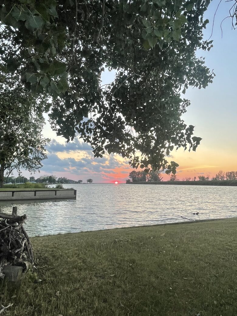 7 bedroom Villa on Lake St Clair - Lakeshore, Canada