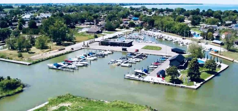 7 bedroom Villa on Lake St Clair - Lakeshore, Canada