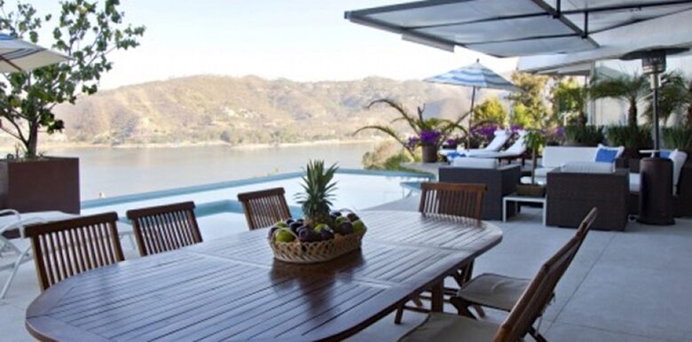 Casa Vista Bonita - Spectacular Modern Villa - Valle de Bravo, Mexico