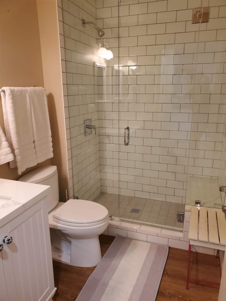 Ocean Front Luxury Beach Condo with Pool and Spa - Solana Beach, California