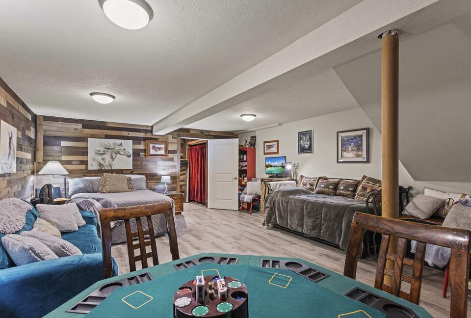 Poker table and lots of games to keep you entertained