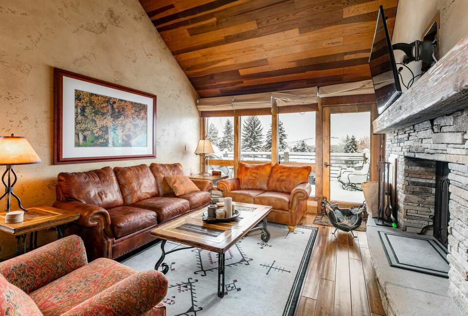 Ski in/ Ski out Three Kings Villa - with Summer Golf Access! - Park City, Utah