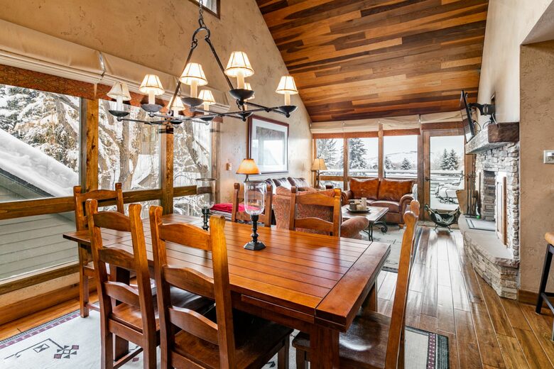 Ski in/ Ski out Three Kings Villa - with Summer Golf Access! - Park City, Utah