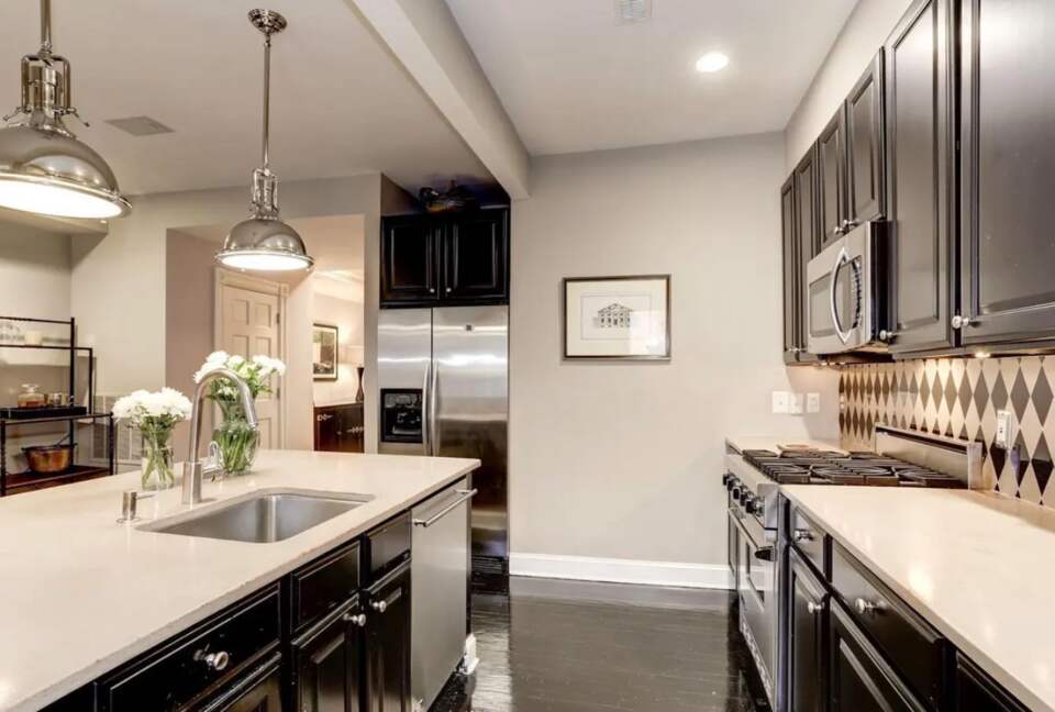 Beautiful Historic Row House in Dupont Circle - Washington, Washington DC