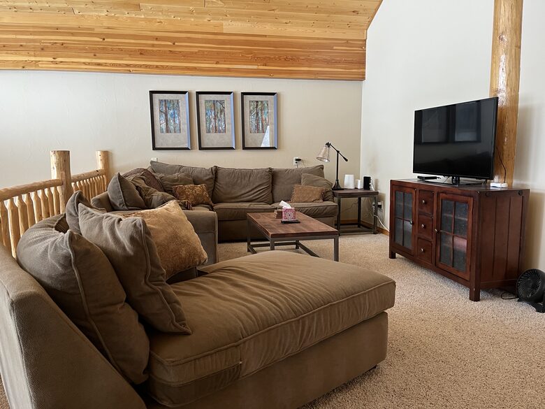 Luxury Slopeside Village Condo - Winter Park, Colorado