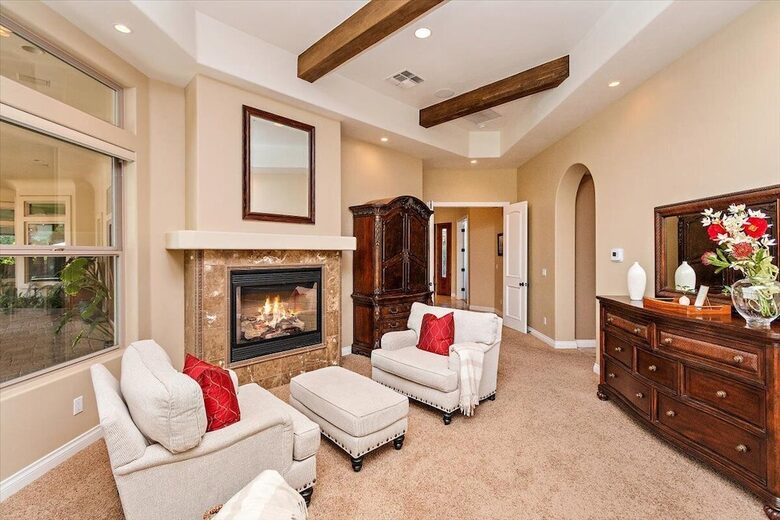 Palm Desert Tropical Estate Loaded with Amenities - Palm Desert, California