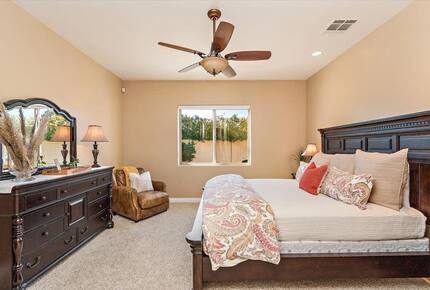 Palm Desert Tropical Estate Loaded with Amenities - Palm Desert, California