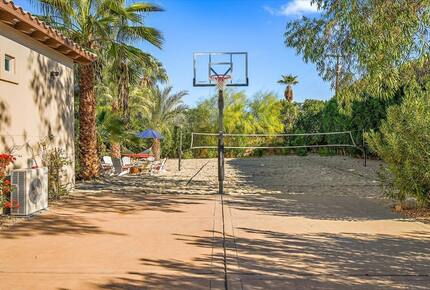 Palm Desert Tropical Estate Loaded with Amenities - Palm Desert, California