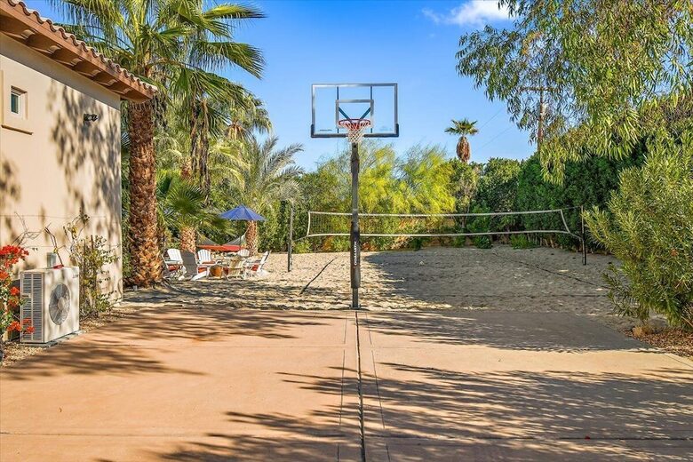 Palm Desert Tropical Estate Loaded with Amenities - Palm Desert, California