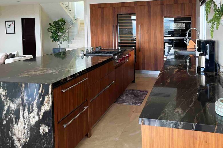 Casa Om | Luxury Villa with Infinity Pool - Ciudad Colón, Costa Rica