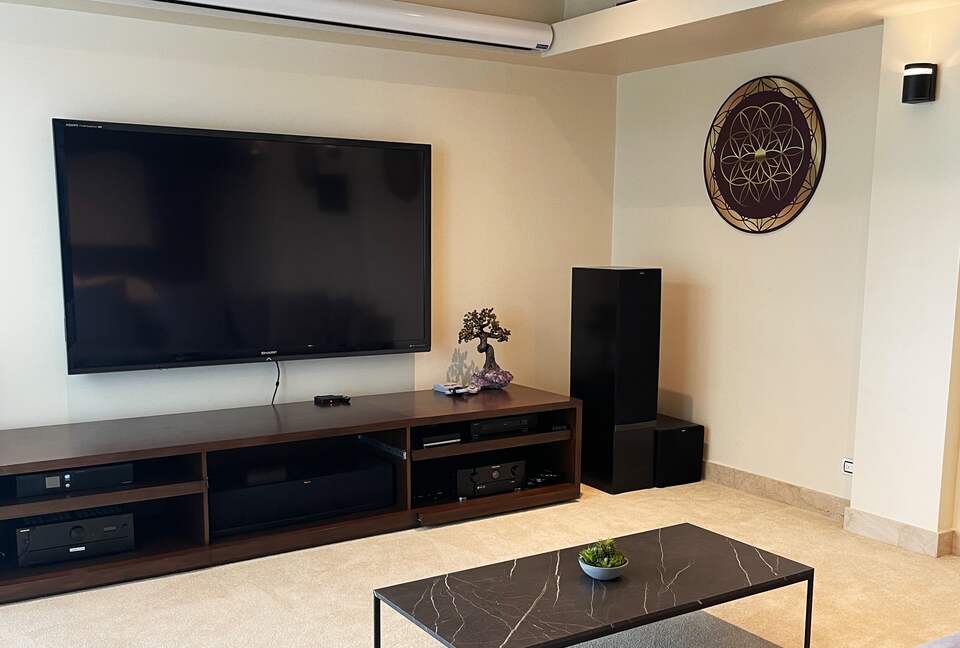 Casa Om | Luxury Villa with Infinity Pool - Ciudad Colón, Costa Rica