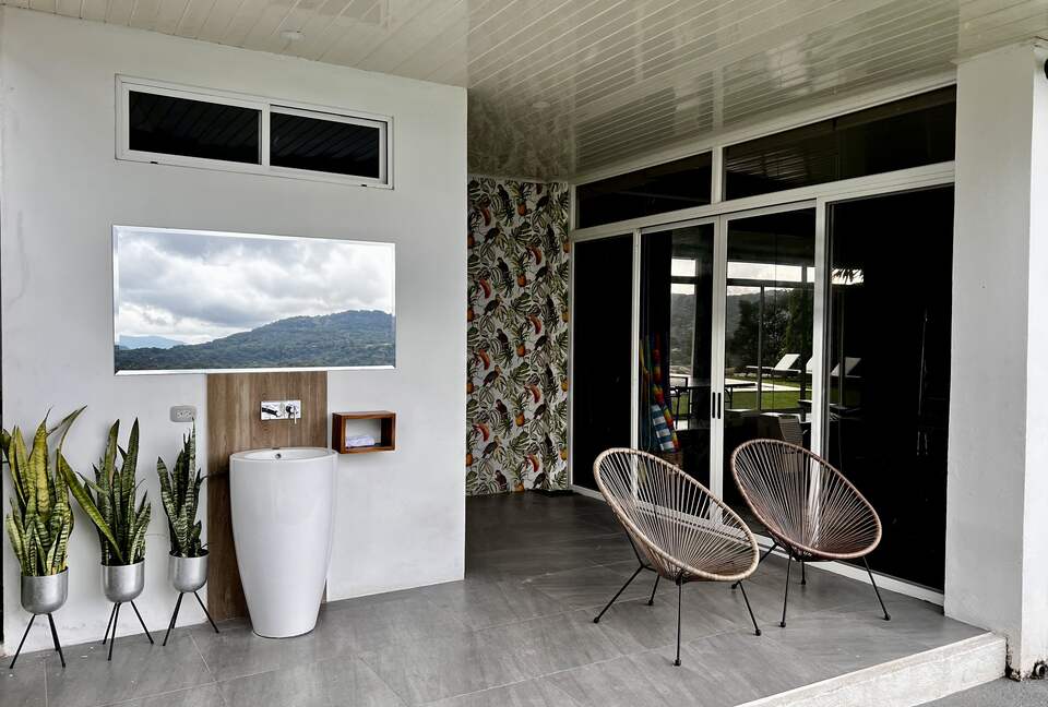 Casa Om | Luxury Villa with Infinity Pool - Ciudad Colón, Costa Rica