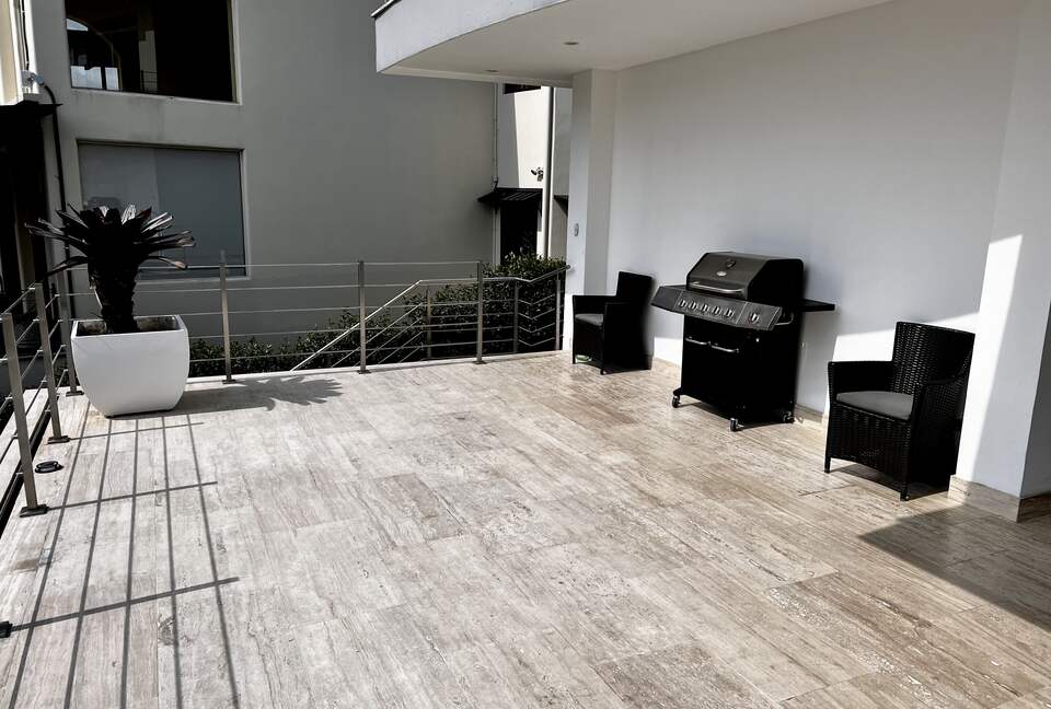 Casa Om | Luxury Villa with Infinity Pool - Ciudad Colón, Costa Rica