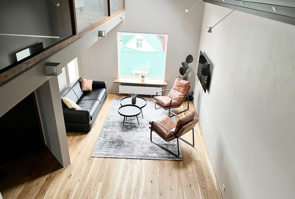 Reykjavik Center Penthouse | Incredible Location just steps from everything! - Reykjavík, Iceland