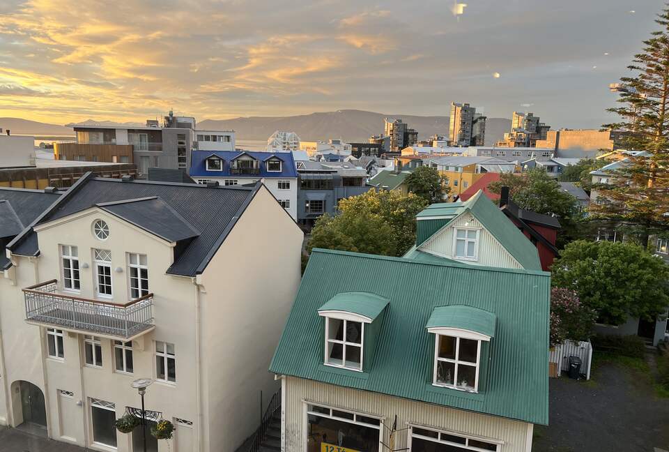 Reykjavik Center Penthouse | Incredible Location just steps from everything! - Reykjavík, Iceland
