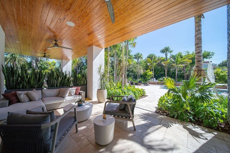 The Oasis at Moss Ranch - Pinecrest, Florida