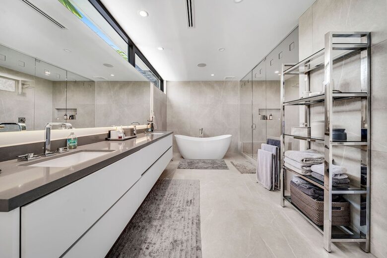 The Oasis at Moss Ranch - Pinecrest, Florida