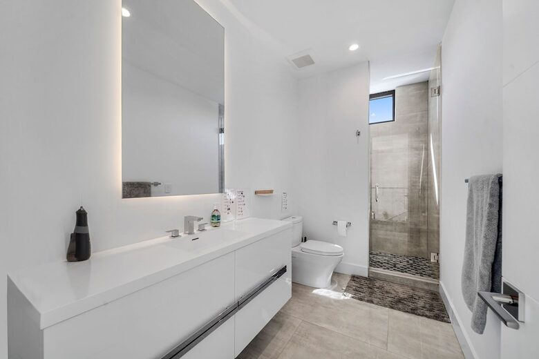 The Oasis at Moss Ranch - Pinecrest, Florida