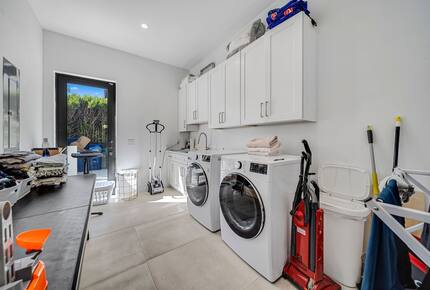 The Oasis at Moss Ranch - Pinecrest, Florida