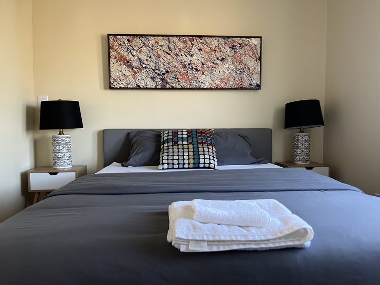 Highland Park, LA | Stylish Two Bedroom House - Los Angeles, California