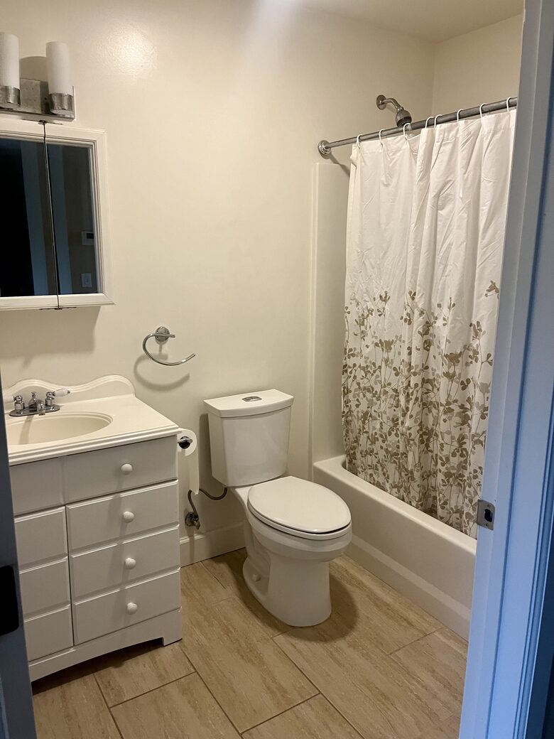 Highland Park, LA | Stylish Two Bedroom House - Los Angeles, California