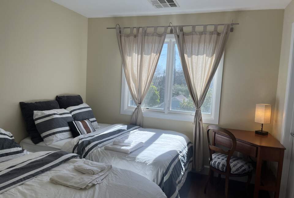 Highland Park, LA | Stylish Two Bedroom House - Los Angeles, California