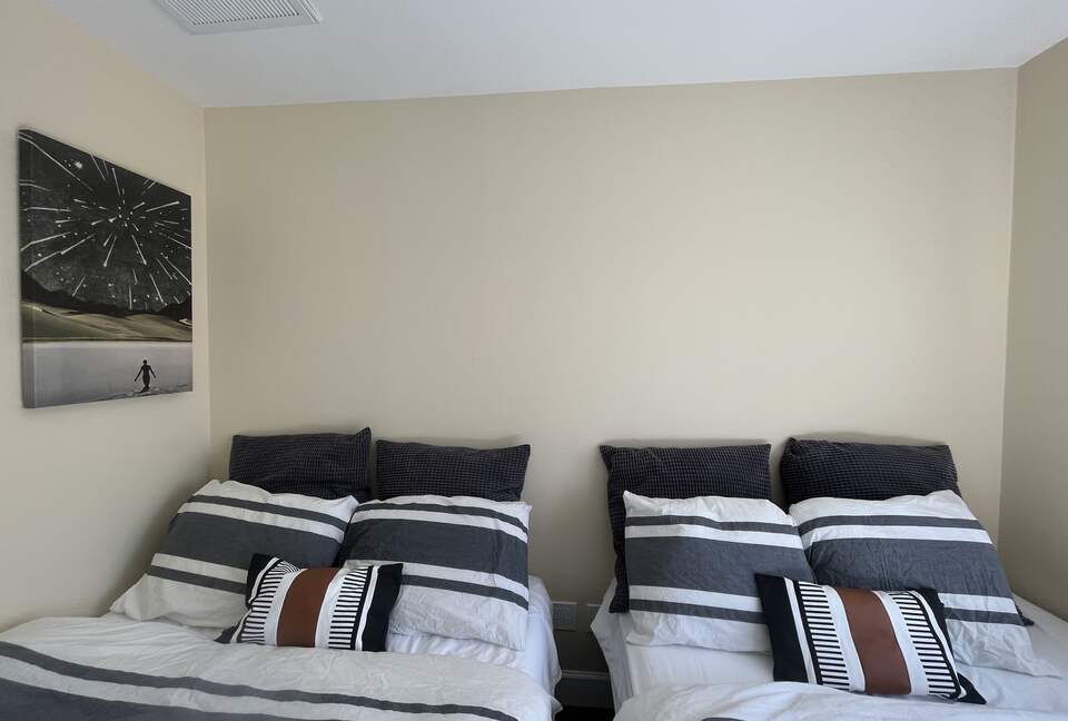 Highland Park, LA | Stylish Two Bedroom House - Los Angeles, California