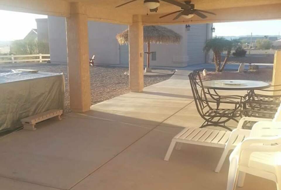 Lake Havasu Sunny Getaway - Lake Havasu City, Arizona