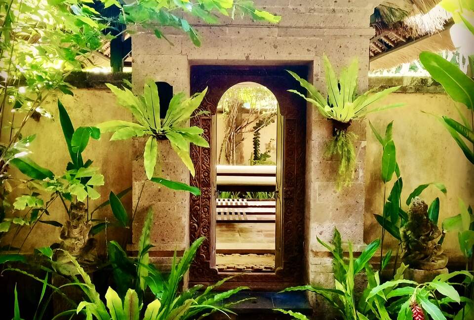 Ombak Luwung Beachfront Estate, Bali (R) - Canggu, Kuta, Indonesia