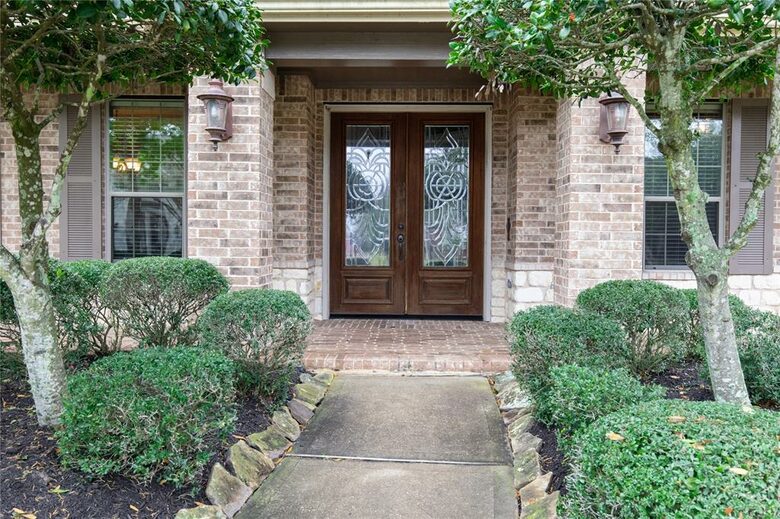 Beautiful Houston Home in Gated Neighborhood - Pearland, Texas