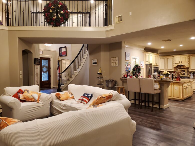 Beautiful Houston Home in Gated Neighborhood - Pearland, Texas