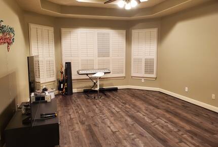 Beautiful Houston Home in Gated Neighborhood - Pearland, Texas