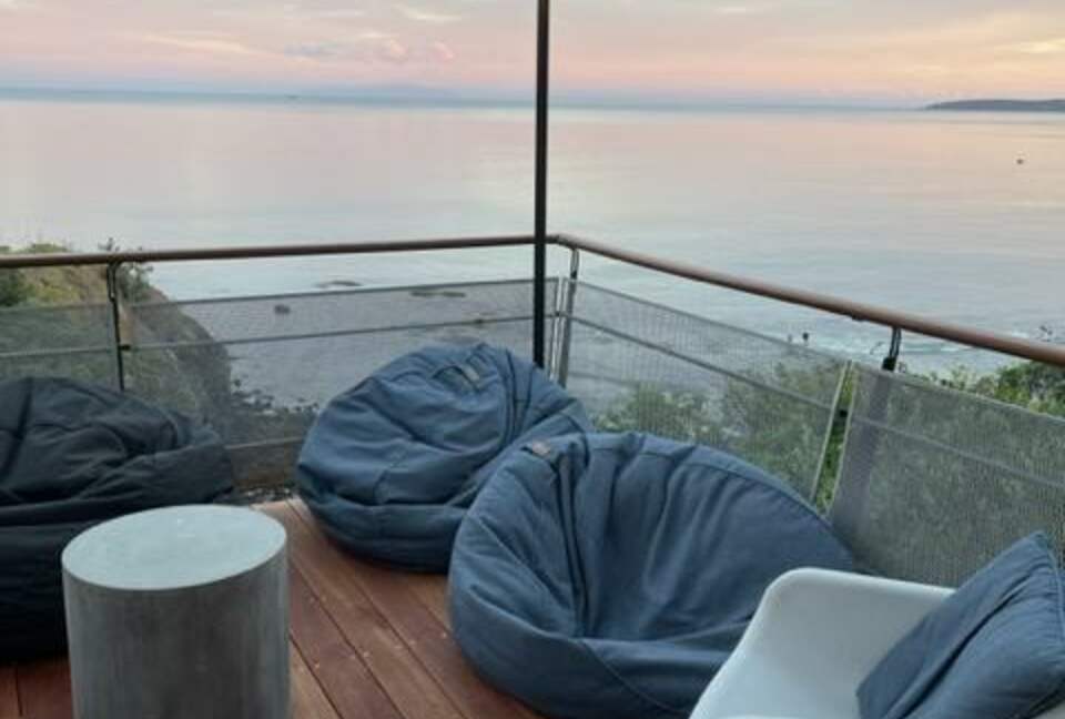 The Ship | Daniels Reef - Leigh, New Zealand